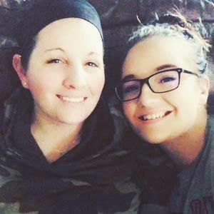 Meet your Posher, Abigail